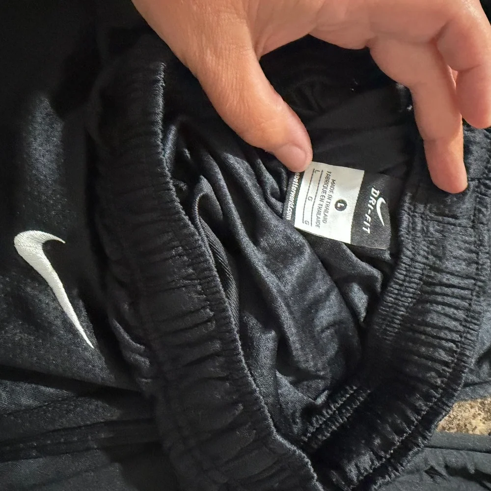 Nike Boys Dri-FIT Athletic Pants Bundle Black Red Mesh Size Large 2 Pack